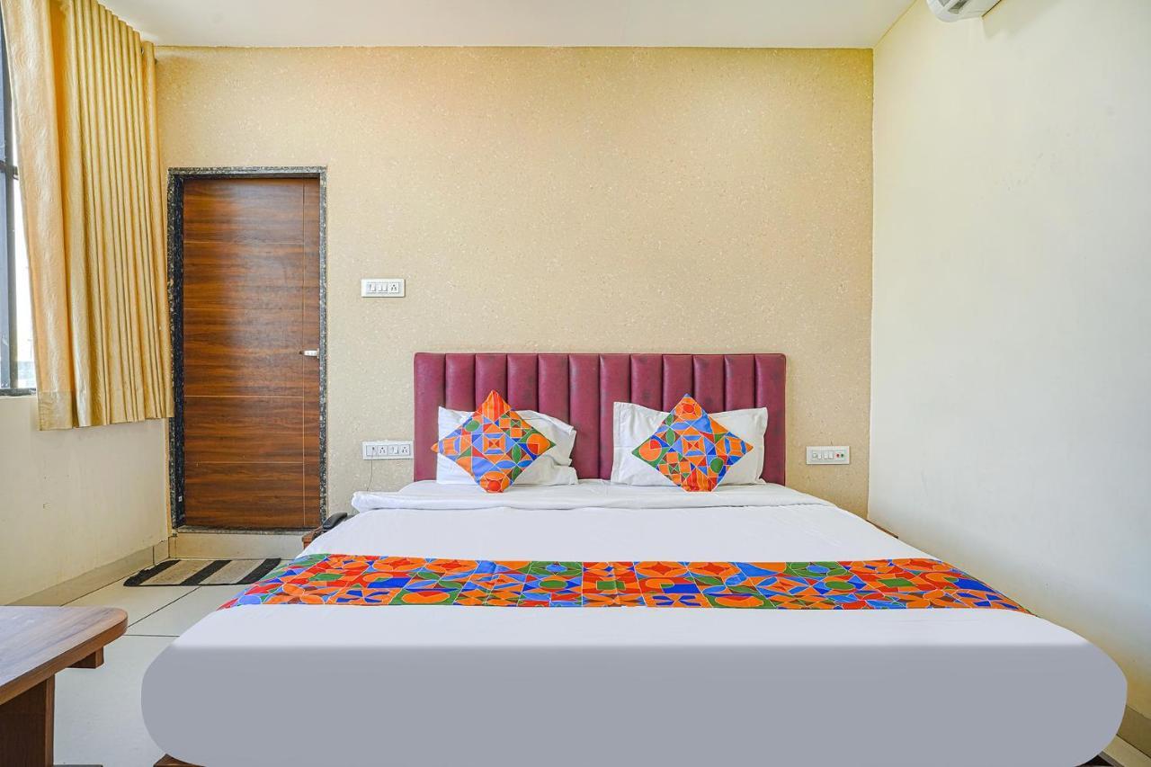 Fabhotel Sukh Vilas 인도르 외부 사진